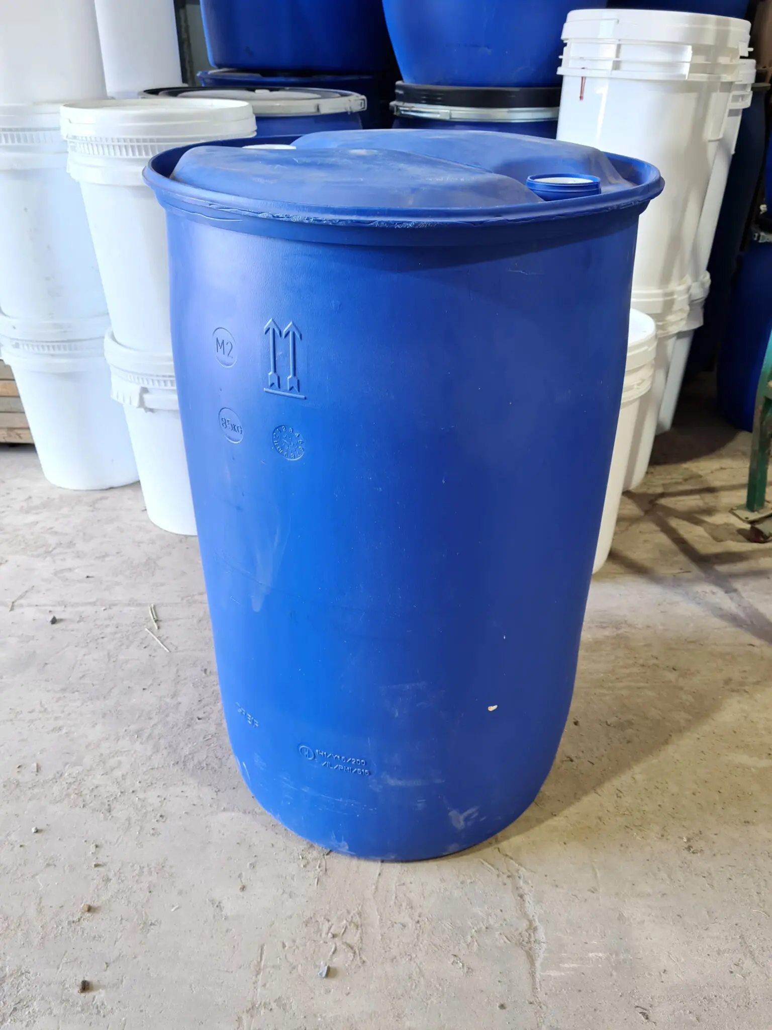 PLASTIC DRUM 205LT