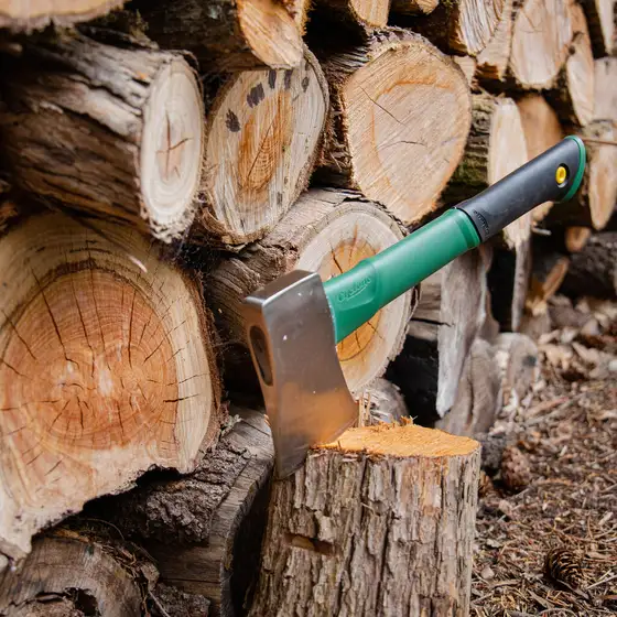 CYCLONE 680G FIBREGLASS HATCHET - Image 2